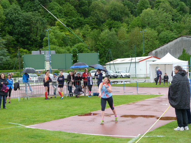 Carole Masson 16m70 au javelot